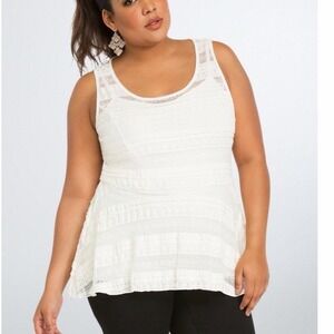 Torrid NWT Lace Peplum Tank in Cloud Dance Size 3 (3x) Romantic Cream Color